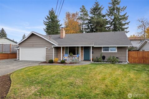 Photo of 2633 N Bristol Street, Tacoma, WA 98407 (MLS # 2454804)