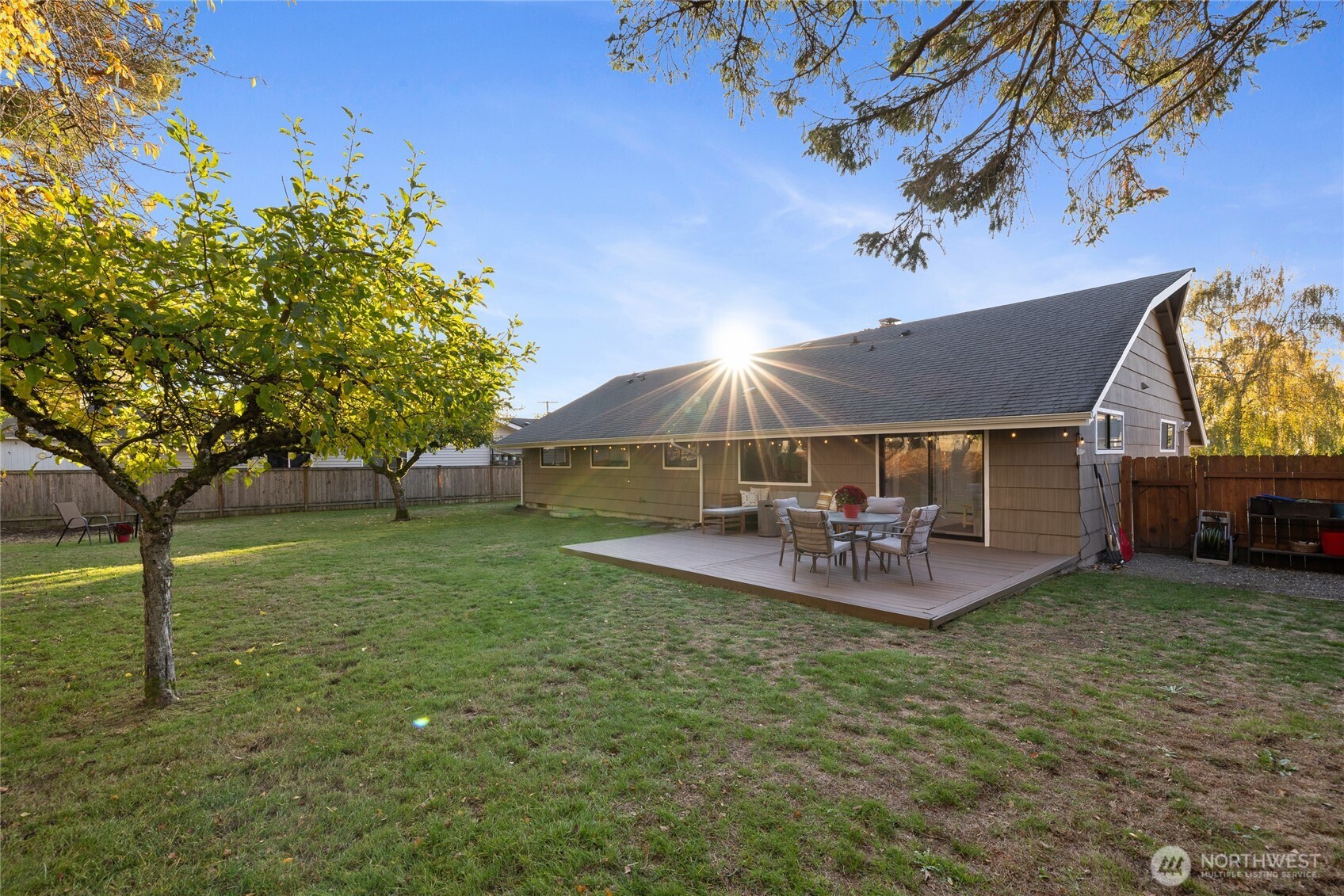 2633 N Bristol Street