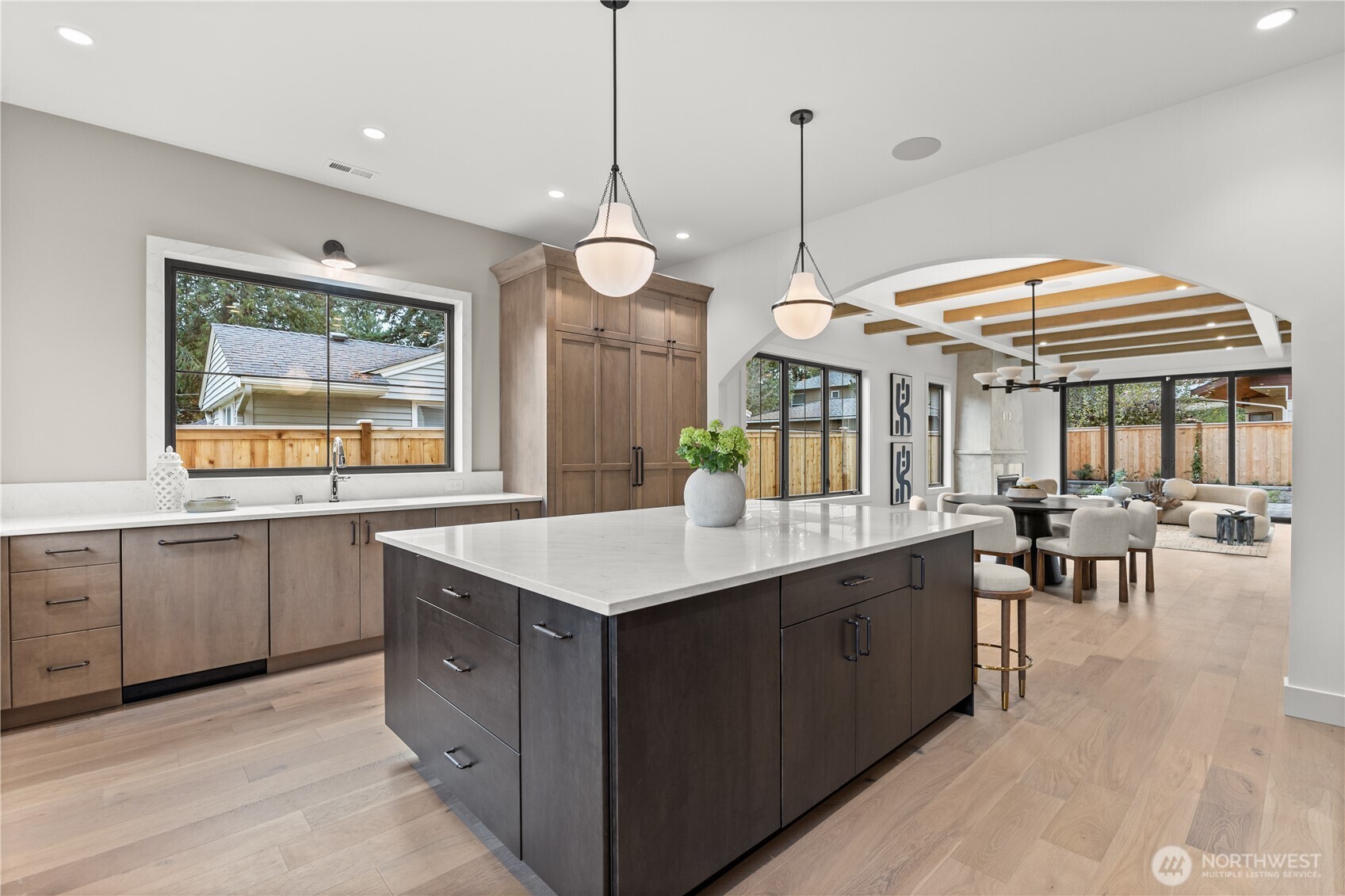 Bellevue, Washington, 98004, United States, 5 Bedrooms Bedrooms, ,6 BathroomsBathrooms,Residential,Active,2013624