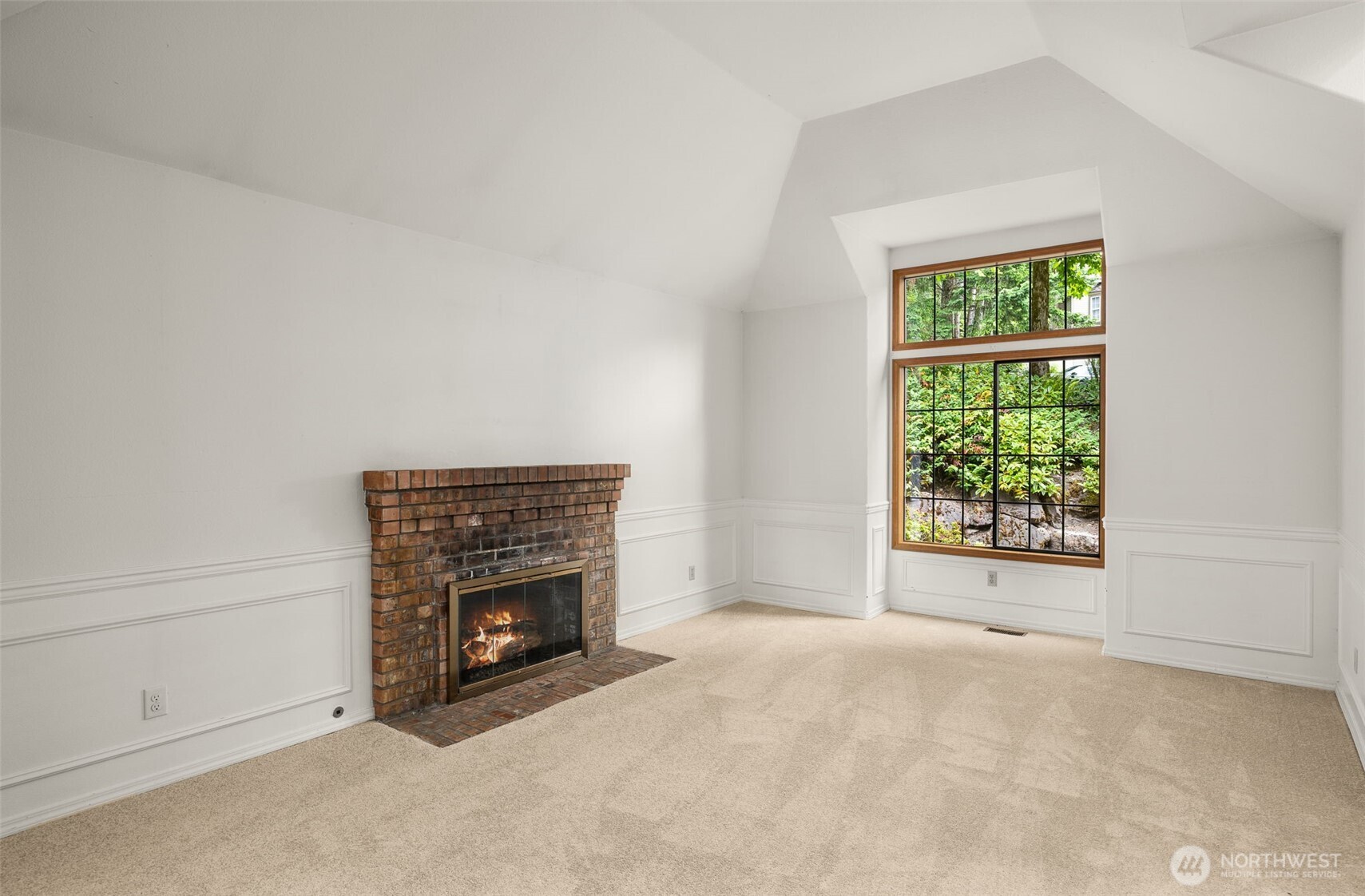 2805 NW Pine Cone Drive