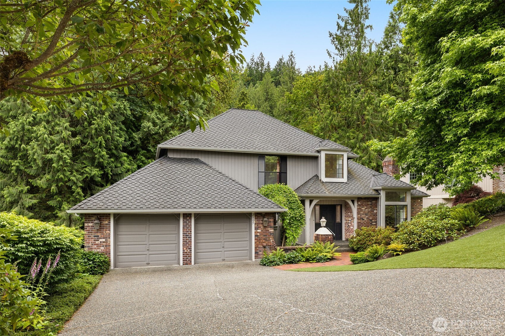 2805 NW Pine Cone Drive