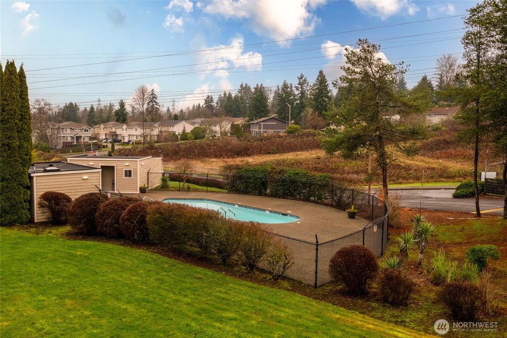 Photo of 1327 S Puget Drive #F-27, Renton, WA 98055 (MLS # 2465121)