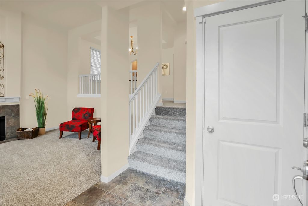 Photo of 14805 8th Drive SE, Mill Creek, WA 98012 (MLS # 2152595)