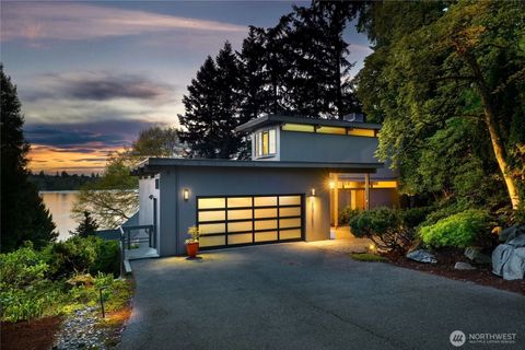 2019 Killarney Way Bellevue WA 98004