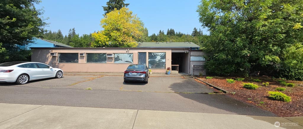 Photo of 310 W Birch Street #400, Shelton, WA 98584 (MLS # 2570936)
