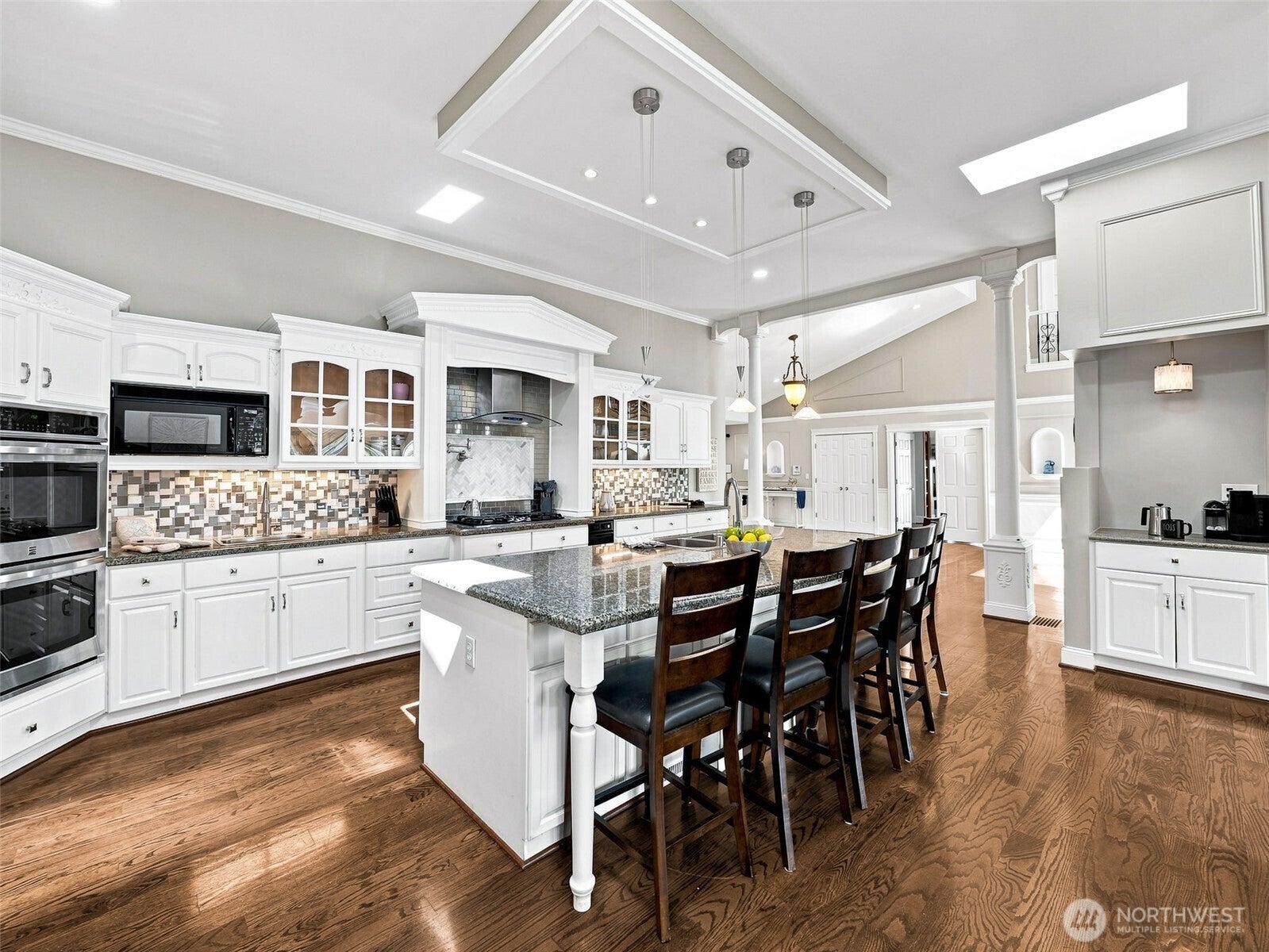 27265 33rd Pl S, Kent, WA, 98032, USA, 6 Bedrooms Bedrooms, ,7 BathroomsBathrooms,Residential,Active,27265 33rd Pl S,2569508