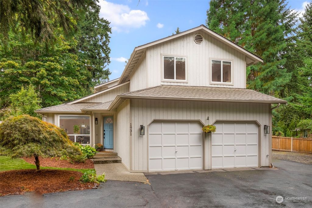 Photo of 1931 4th Street, Kirkland, WA 98033 (MLS # 2162078)