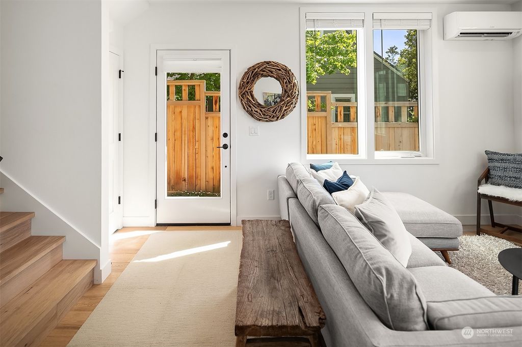 Photo of 6254 Vassar Avenue NE #3, Seattle, WA 98115 (MLS # 2260028)