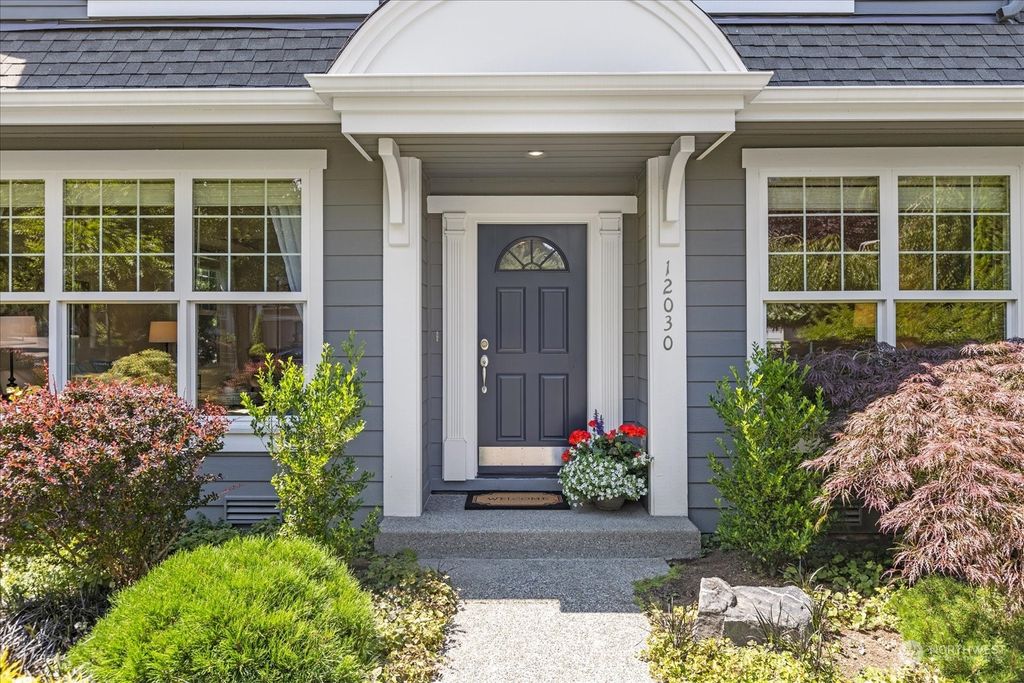 Photo of 12030 Concord Way, Mukilteo, WA 98275 (MLS # 2138313)