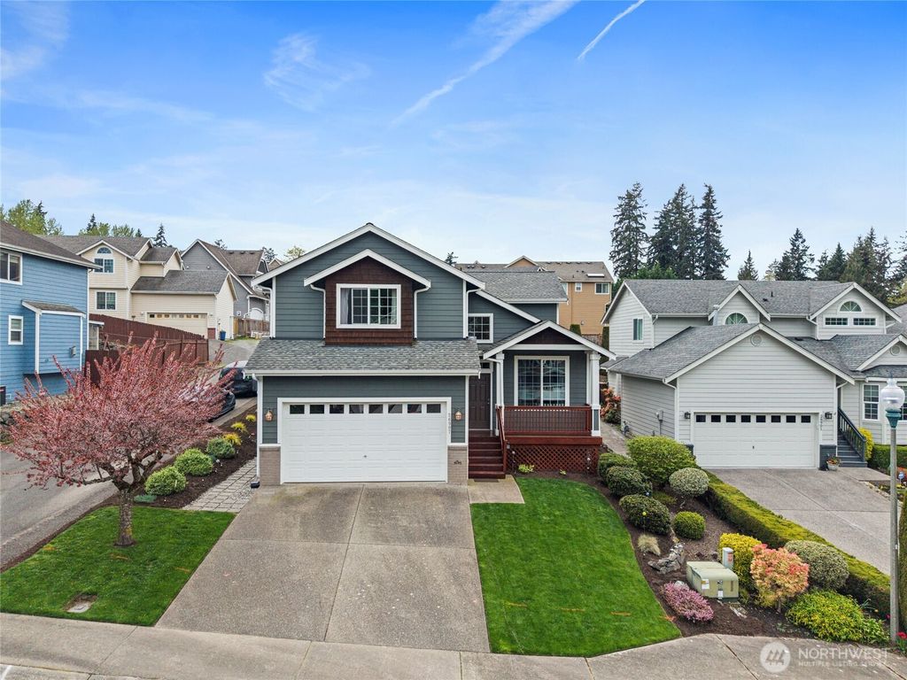 Photo of 26907 SE 121st pl SE Pl, Kent, WA 98030 (MLS # 2511845)