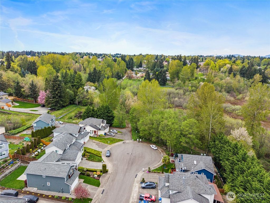 Photo of 26907 SE 121st pl SE Pl, Kent, WA 98030 (MLS # 2511845)