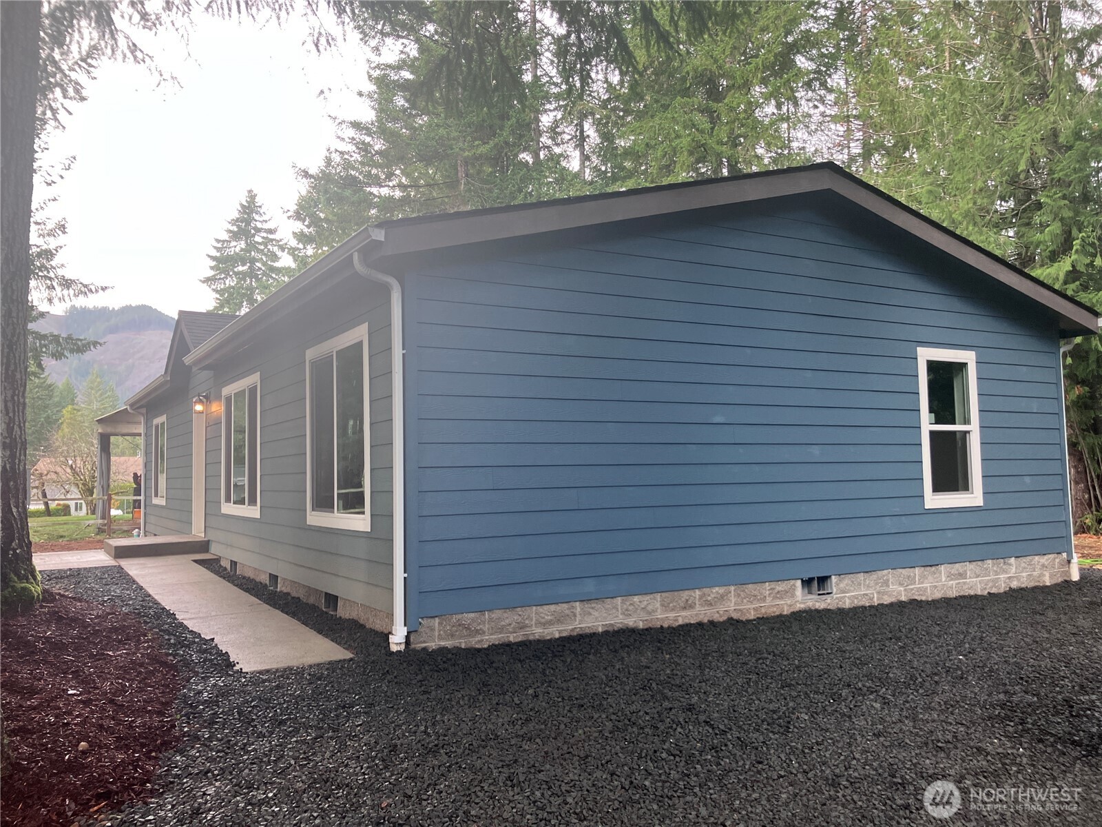 90 N Standstill Drive N