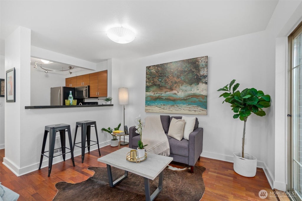 Photo of 700 E Denny Way #203, Seattle, WA 98122 (MLS # 2579333)
