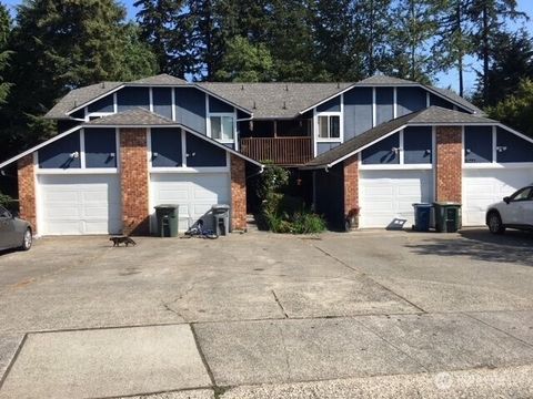 Photo of 5303 149th Street SW #4, Edmonds, WA 98026 (MLS # 2476143)