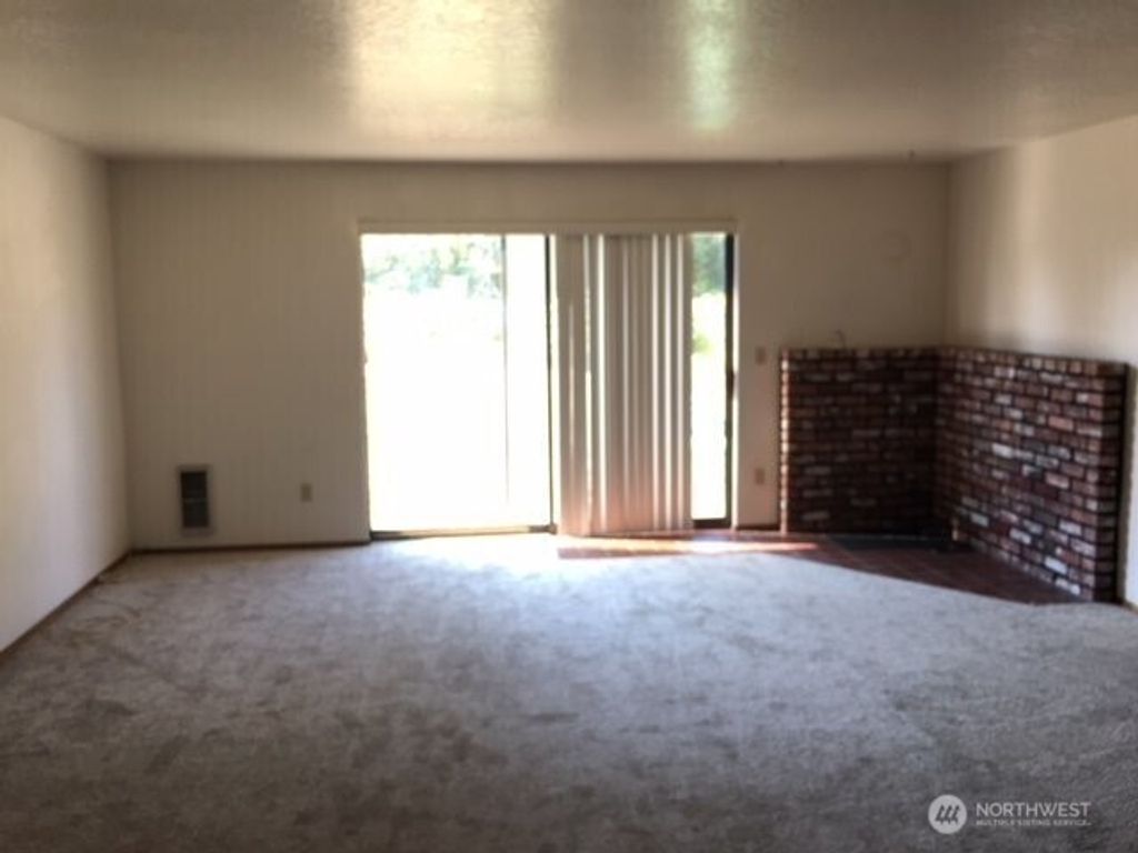 Photo of 5303 149th Street SW #4, Edmonds, WA 98026 (MLS # 2476143)