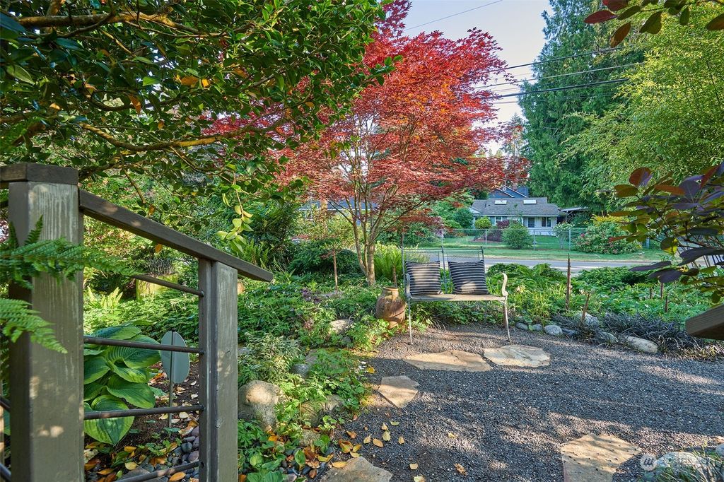 Photo of 3029 NE 88th Street, Seattle, WA 98115 (MLS # 2074953)