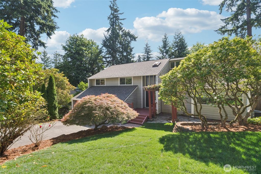 Photo of 330 221st Street SE, Bothell, WA 98021 (MLS # 2417523)