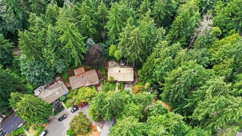 A home in Lake Forest Park