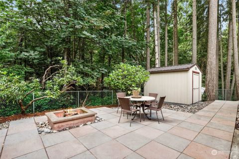 A home in Lake Forest Park