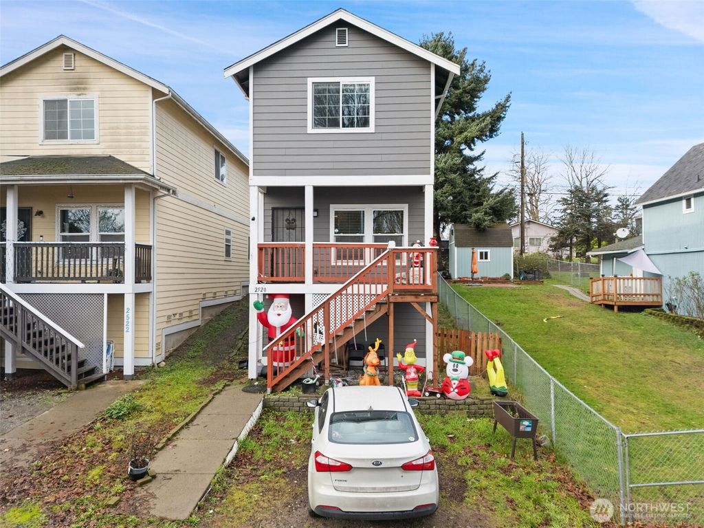 Photo of 2520 S Ash Street, Tacoma, WA 98405 (MLS # 2463825)