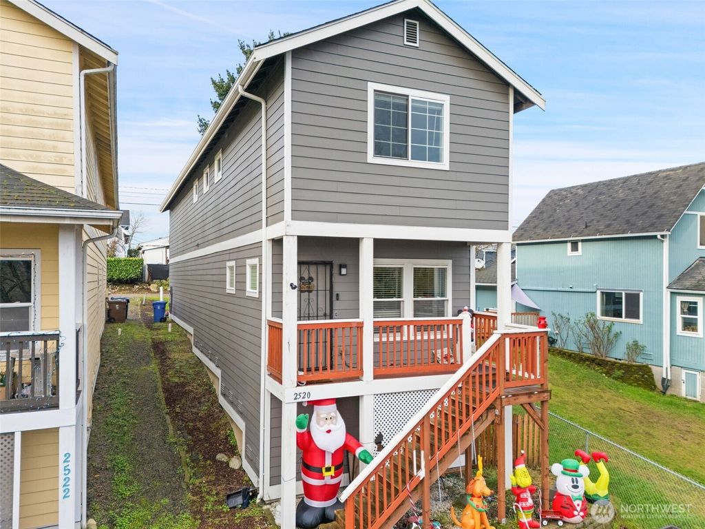 Photo of 2520 S Ash Street, Tacoma, WA 98405 (MLS # 2463825)