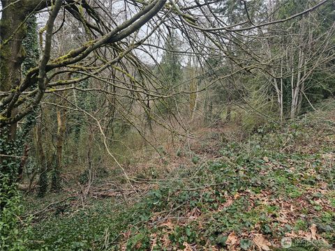 194 XX Forest Park Drive NE Lake Forest Park WA 98155
