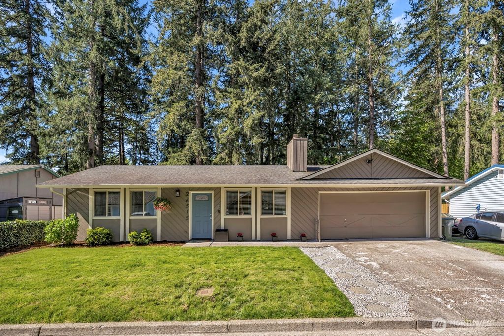 Photo of 26515 186th Place SE, Covington, WA 98042 (MLS # 2370165)