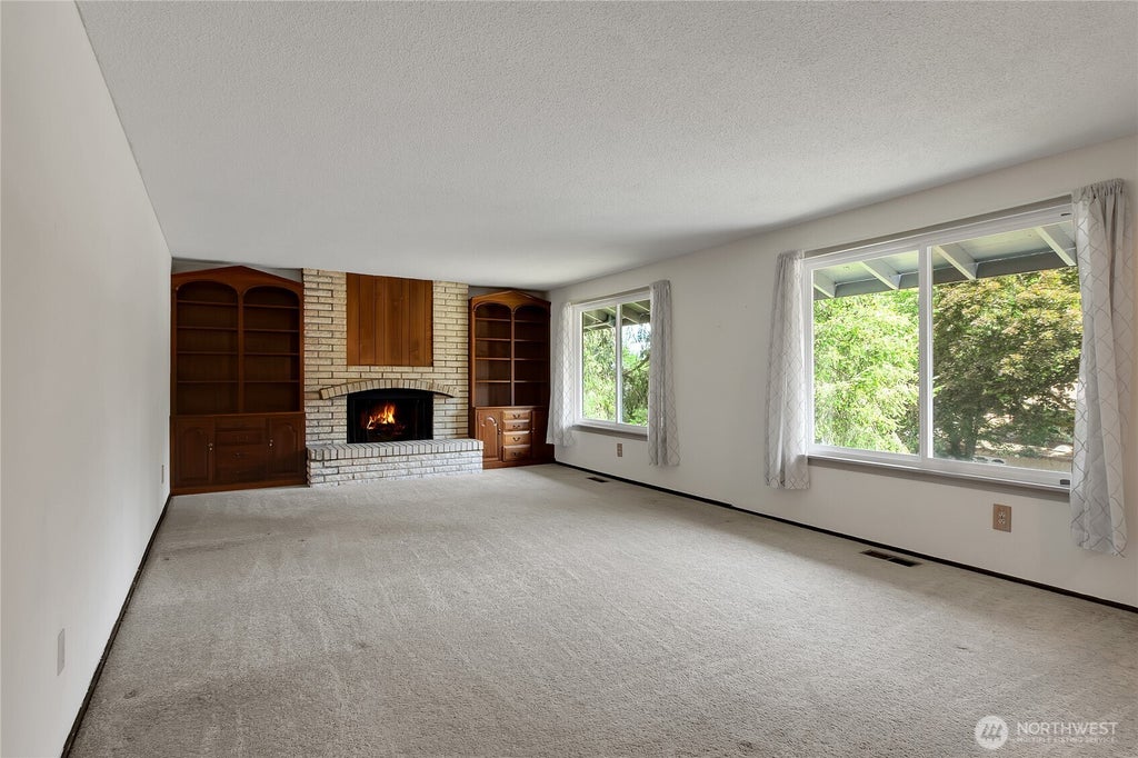 Photo of 3255 SW 325th Street ST, Federal Way, WA 98023 (MLS # 2544844)