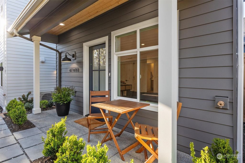 Photo of 4748 25th Avenue SW #B, Seattle, WA 98106 (MLS # 2225024)