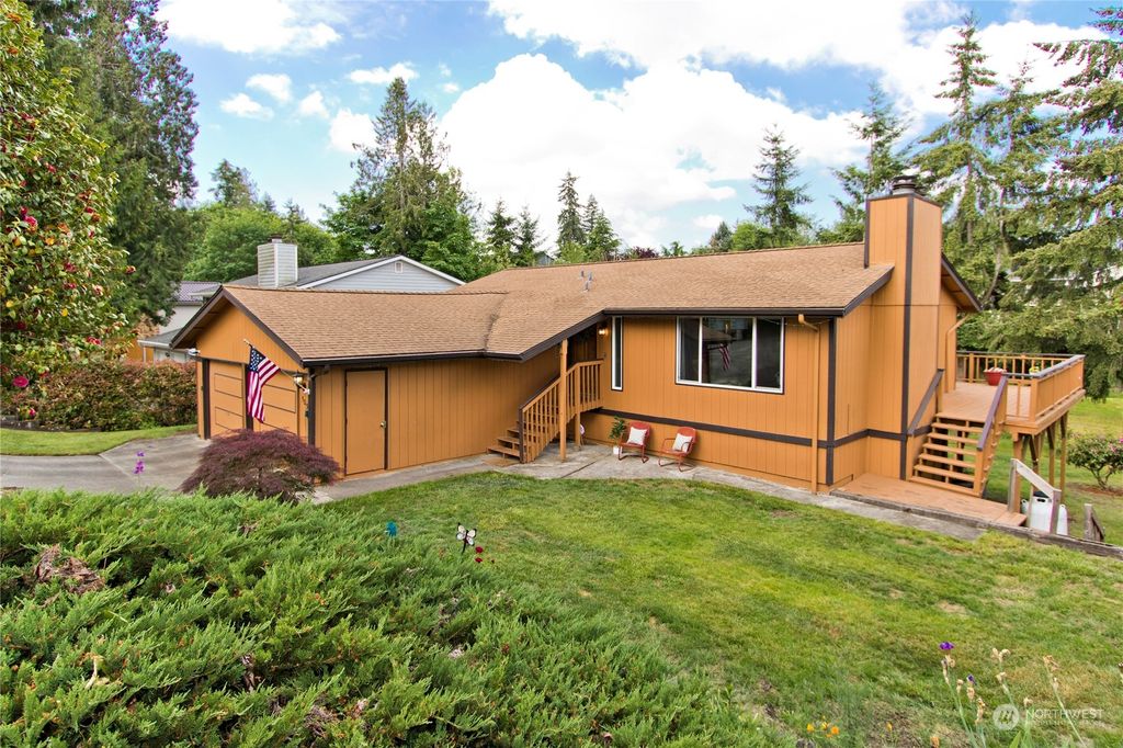 Photo of 503 22nd Avenue Ct, Milton, WA 98354 (MLS # 2074812)