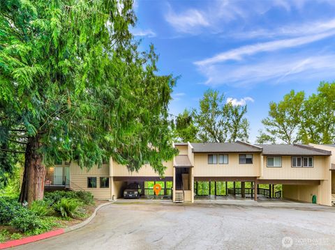 Photo of 1211 N 8th Street #2, Mount Vernon, WA 98273 (MLS # 2468741)