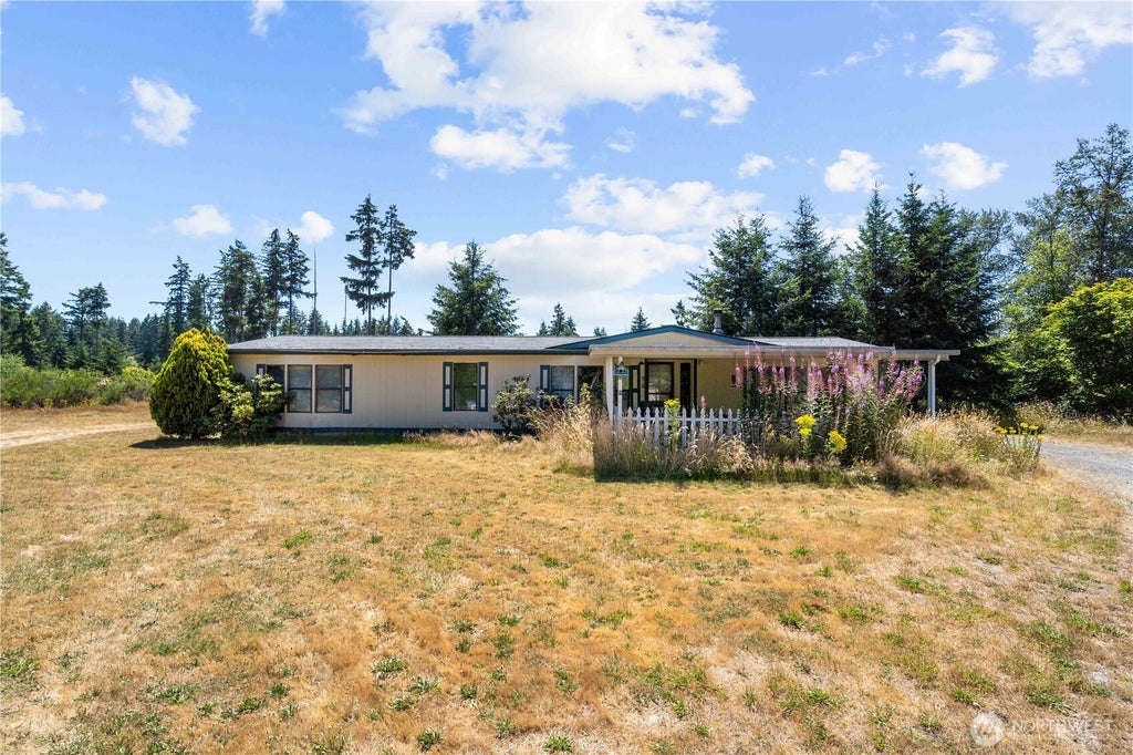 Photo of 2514 State Route 702 E, Roy, WA 98580 (MLS # 2553066)