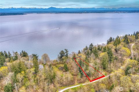 Photo of 29 K Beach Way, Hat Island, WA 98206 (MLS # 2349550)