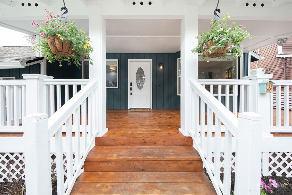 Photo of 5935 47th Avenue S, Seattle, WA 98118 (MLS # 2058128)