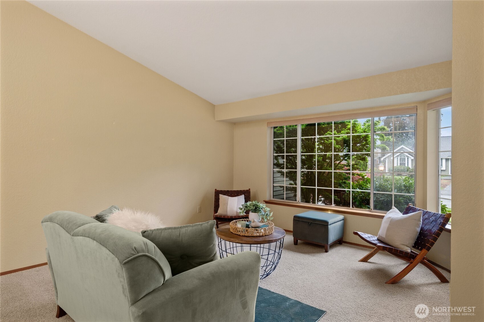 9421 175th Street Ct E