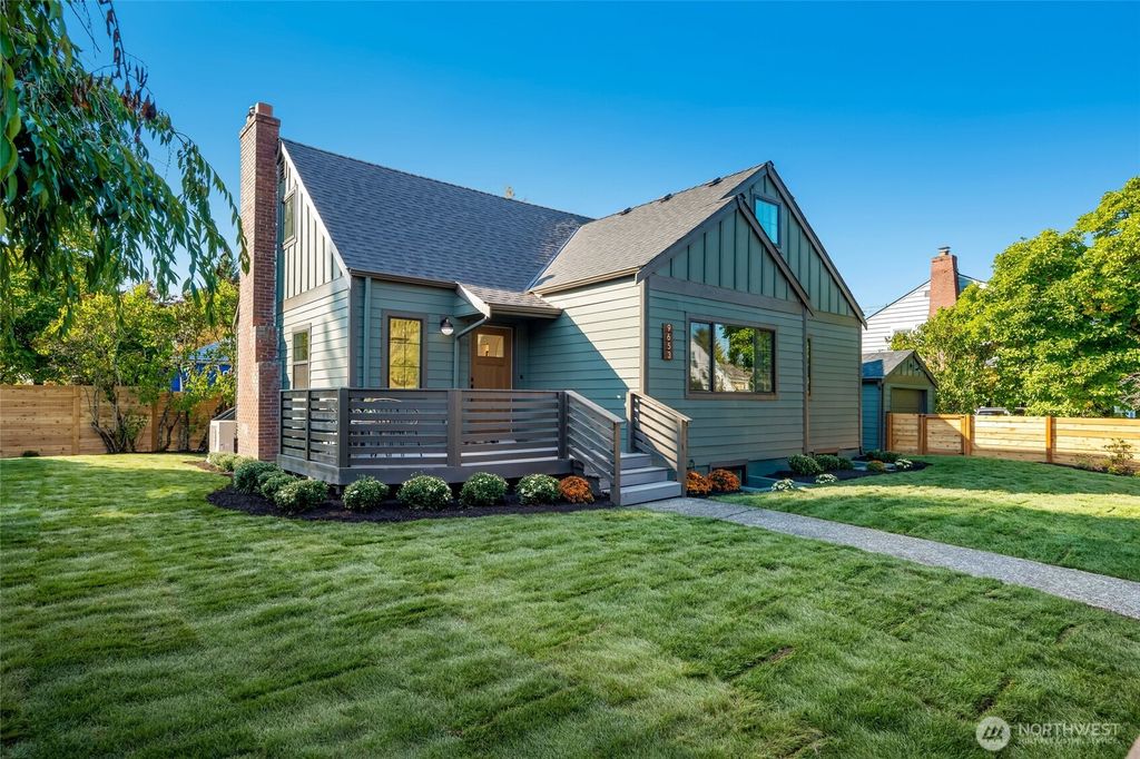 Photo of 9653 7th Avenue NE, Seattle, WA 98115 (MLS # 2438139)