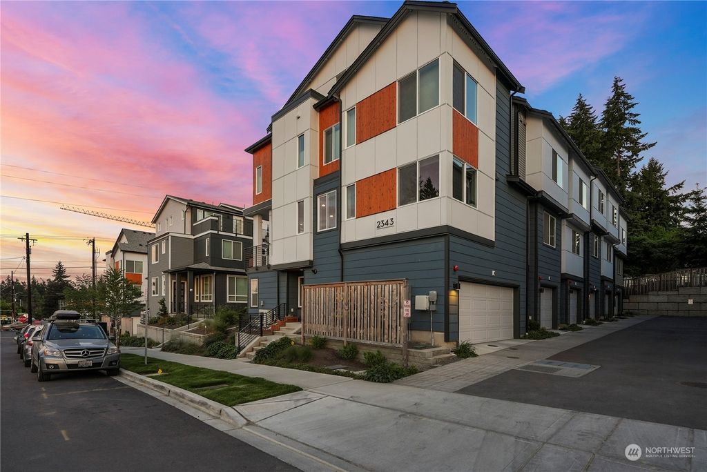 Photo of 2343 N 147th Street #G, Shoreline, WA 98133 (MLS # 2130344)