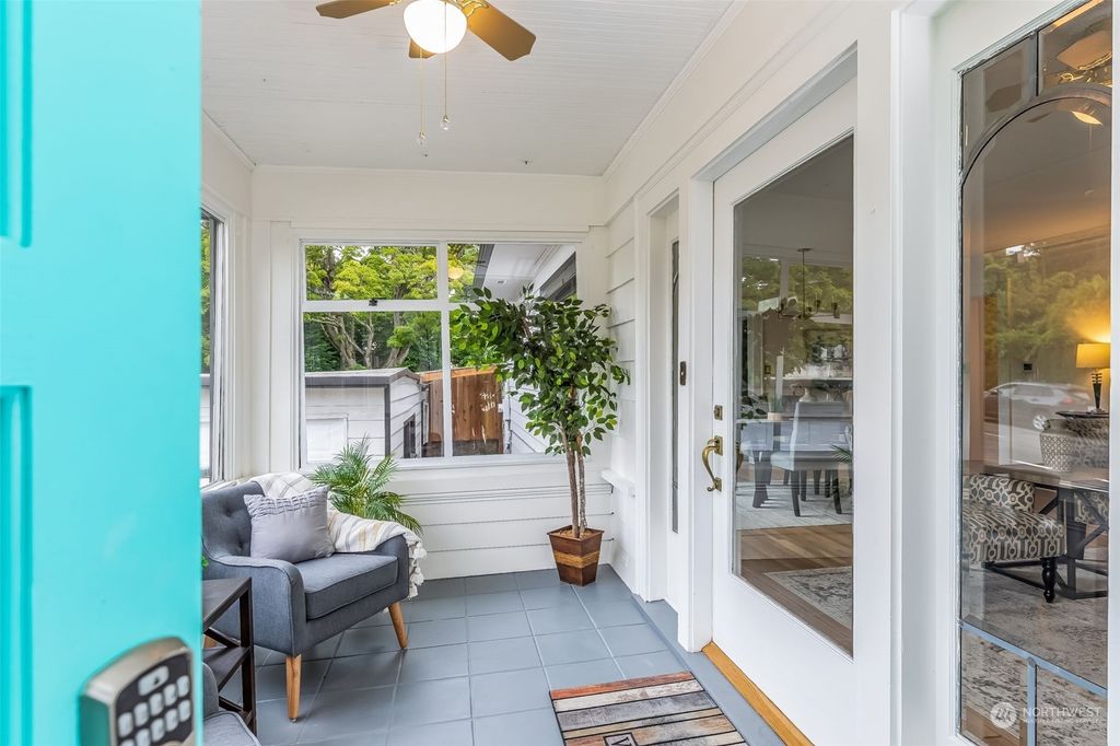 Photo of 1202 NE 70th Street, Seattle, WA 98115 (MLS # 2125195)