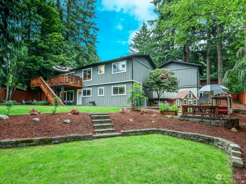 Photo of 3315 217th Place SE, Sammamish, WA 98075 (MLS # 2128221)