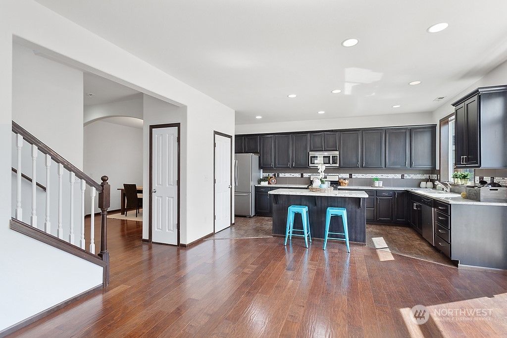 Photo of 1217 S 36th Street, Renton, WA 98055 (MLS # 2321550)