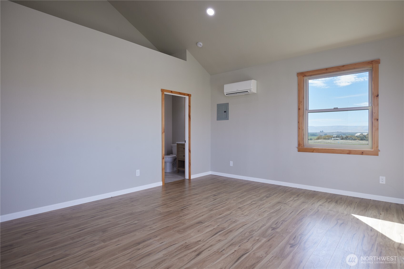 Walla Walla, Washington, 99362, United States, 5 Bedrooms Bedrooms, ,6 BathroomsBathrooms,Residential,Active,2021010
