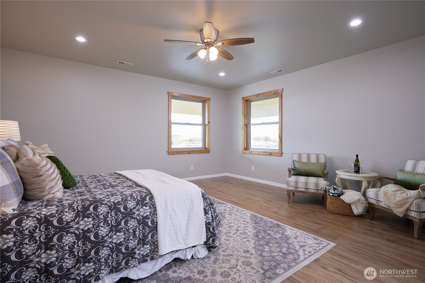 Walla Walla, Washington, 99362, United States, 5 Bedrooms Bedrooms, ,6 BathroomsBathrooms,Residential,Active,2021010