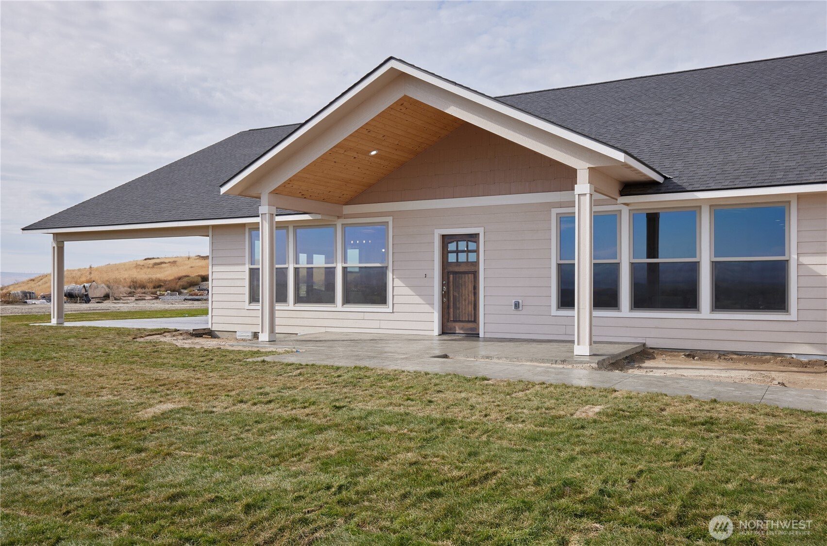 Walla Walla, Washington, 99362, United States, 5 Bedrooms Bedrooms, ,6 BathroomsBathrooms,Residential,Active,2021010