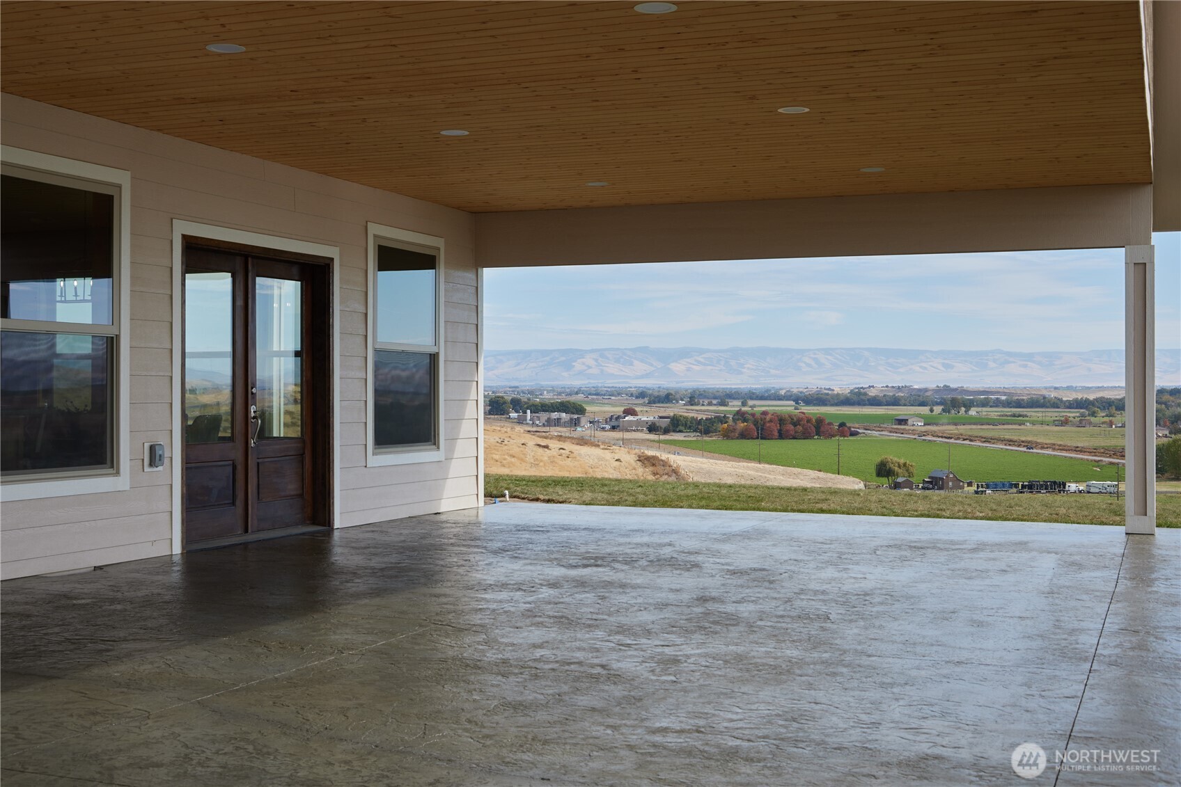Walla Walla, Washington, 99362, United States, 5 Bedrooms Bedrooms, ,6 BathroomsBathrooms,Residential,Active,2021010