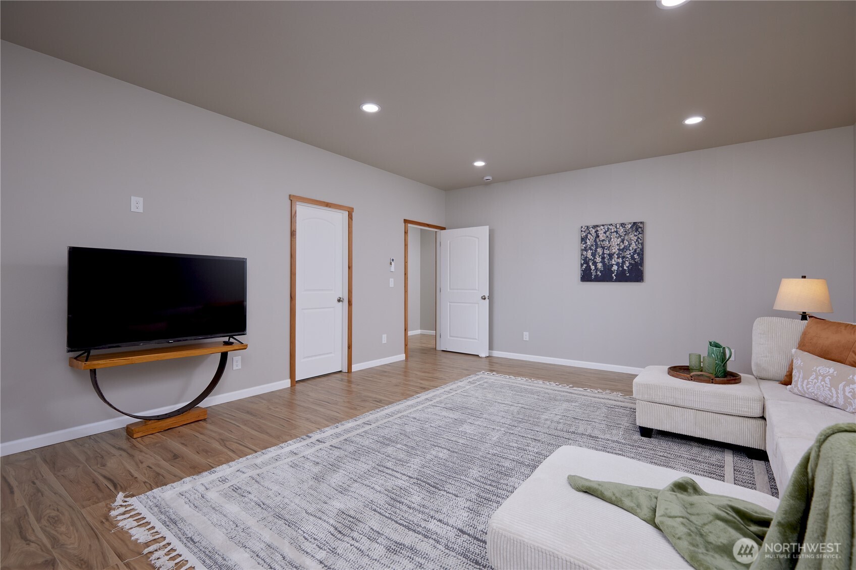Walla Walla, Washington, 99362, United States, 5 Bedrooms Bedrooms, ,6 BathroomsBathrooms,Residential,Active,2021010