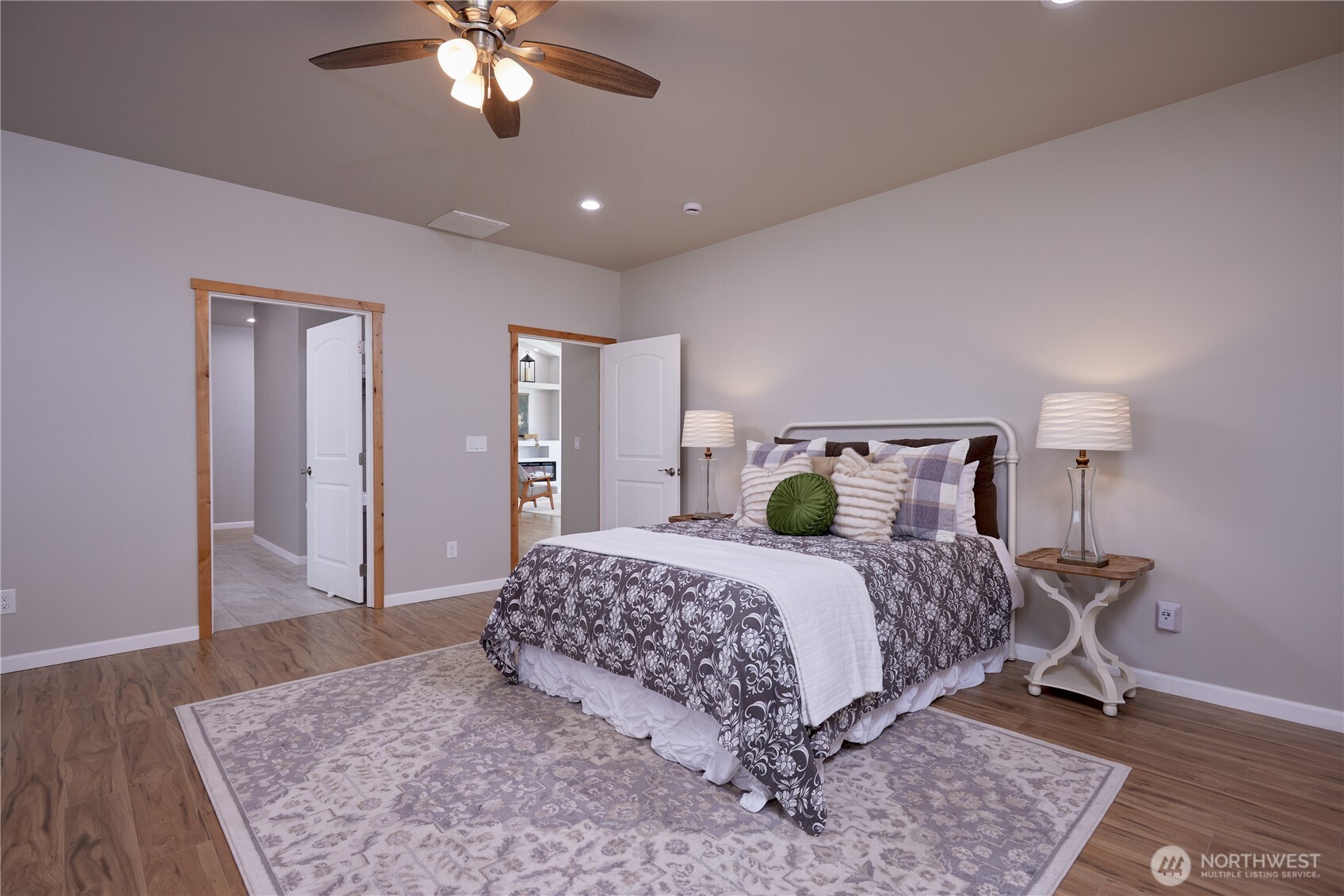 Walla Walla, Washington, 99362, United States, 5 Bedrooms Bedrooms, ,6 BathroomsBathrooms,Residential,Active,2021010