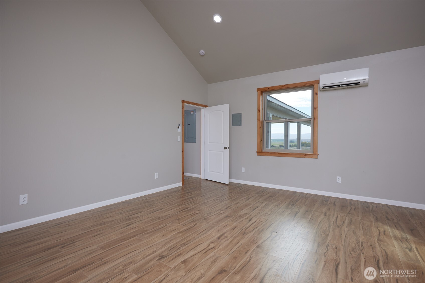 Walla Walla, Washington, 99362, United States, 5 Bedrooms Bedrooms, ,6 BathroomsBathrooms,Residential,Active,2021010