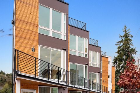 Photo of 5114 24th Avenue NE, Seattle, WA 98105 (MLS # 2435711)