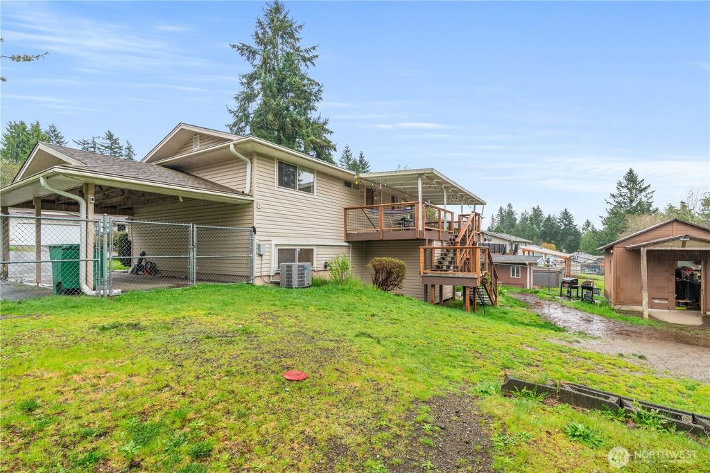 Photo of 25403 150th Place SE, Covington, WA 98042 (MLS # 2353179)