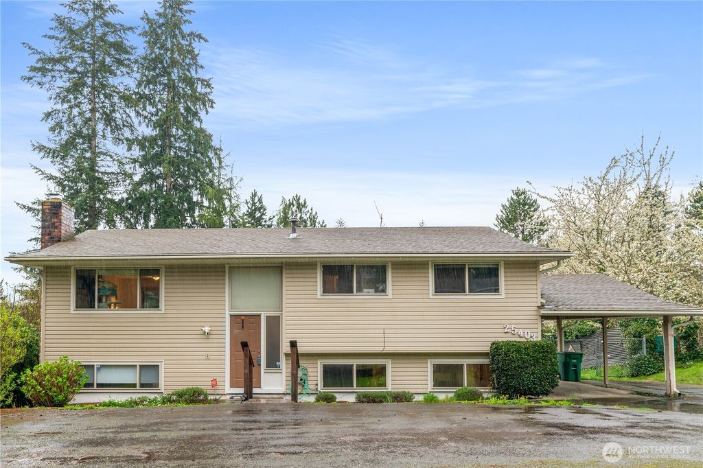 Photo of 25403 150th Place SE, Covington, WA 98042 (MLS # 2353179)